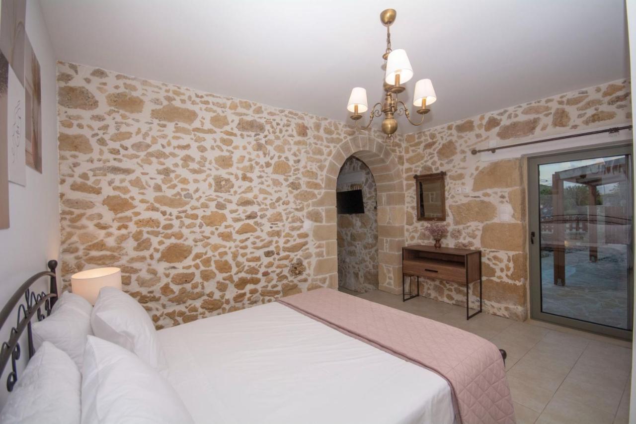 Pamelas House With Jacuzzi Kíssamos Extérieur photo
