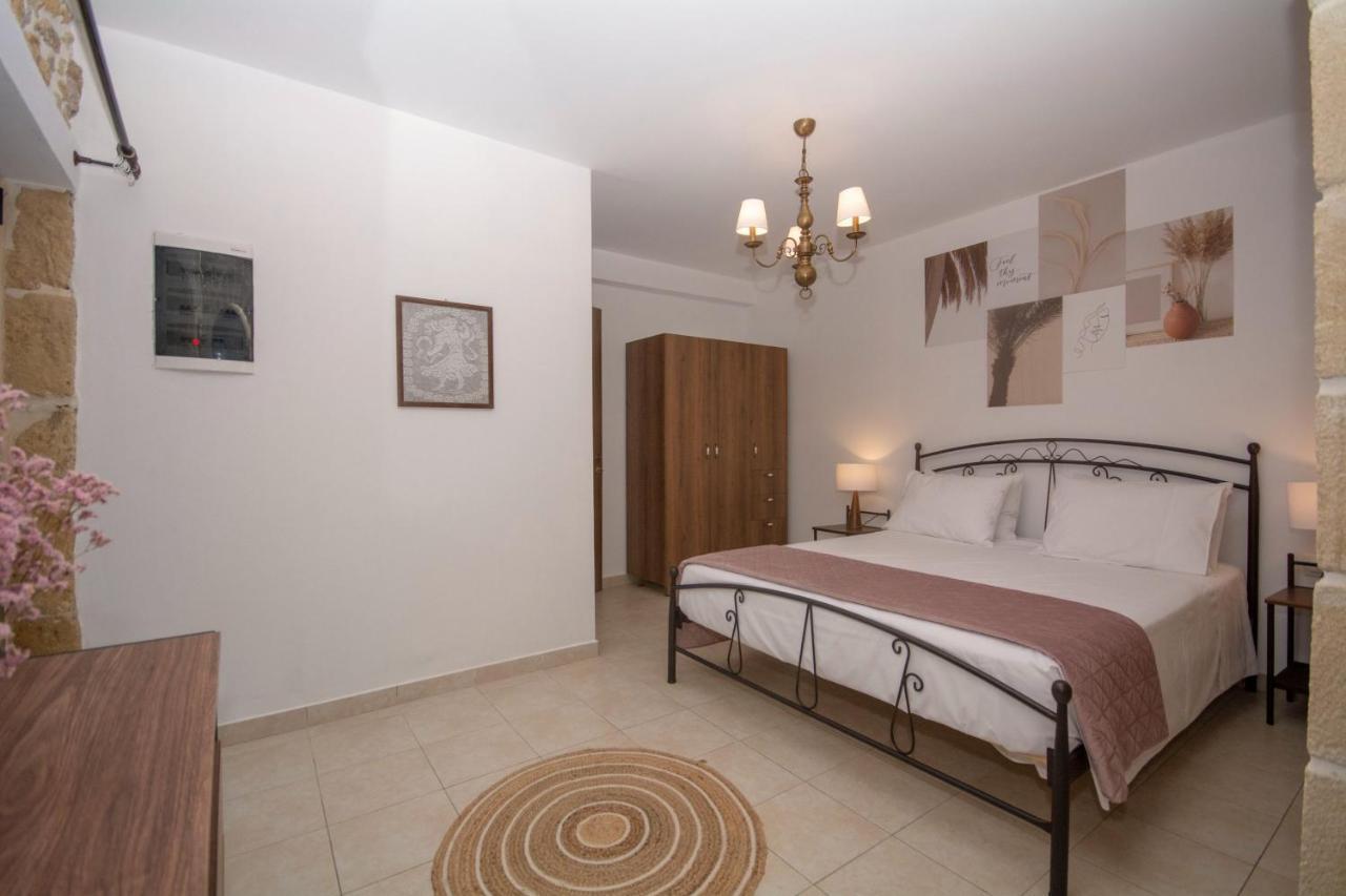 Pamelas House With Jacuzzi Kíssamos Extérieur photo